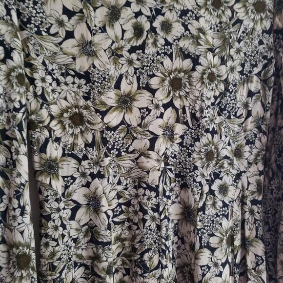 Zara Floral Dress Size Small - Picture 3 of 5